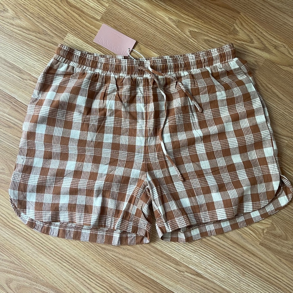 Annagail Gongham Linen Shorts